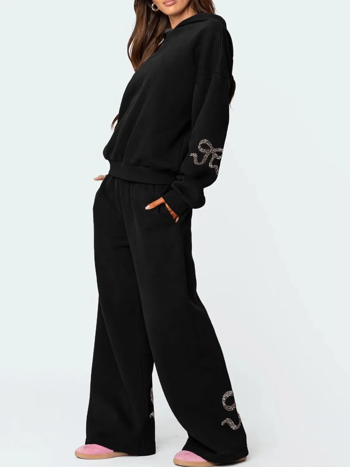 2 Piece Hoodie Set for Women Y2k Bow Print Oversized Sweatshirt Wide Leg Sweatpants Cute Sweatsuit Set