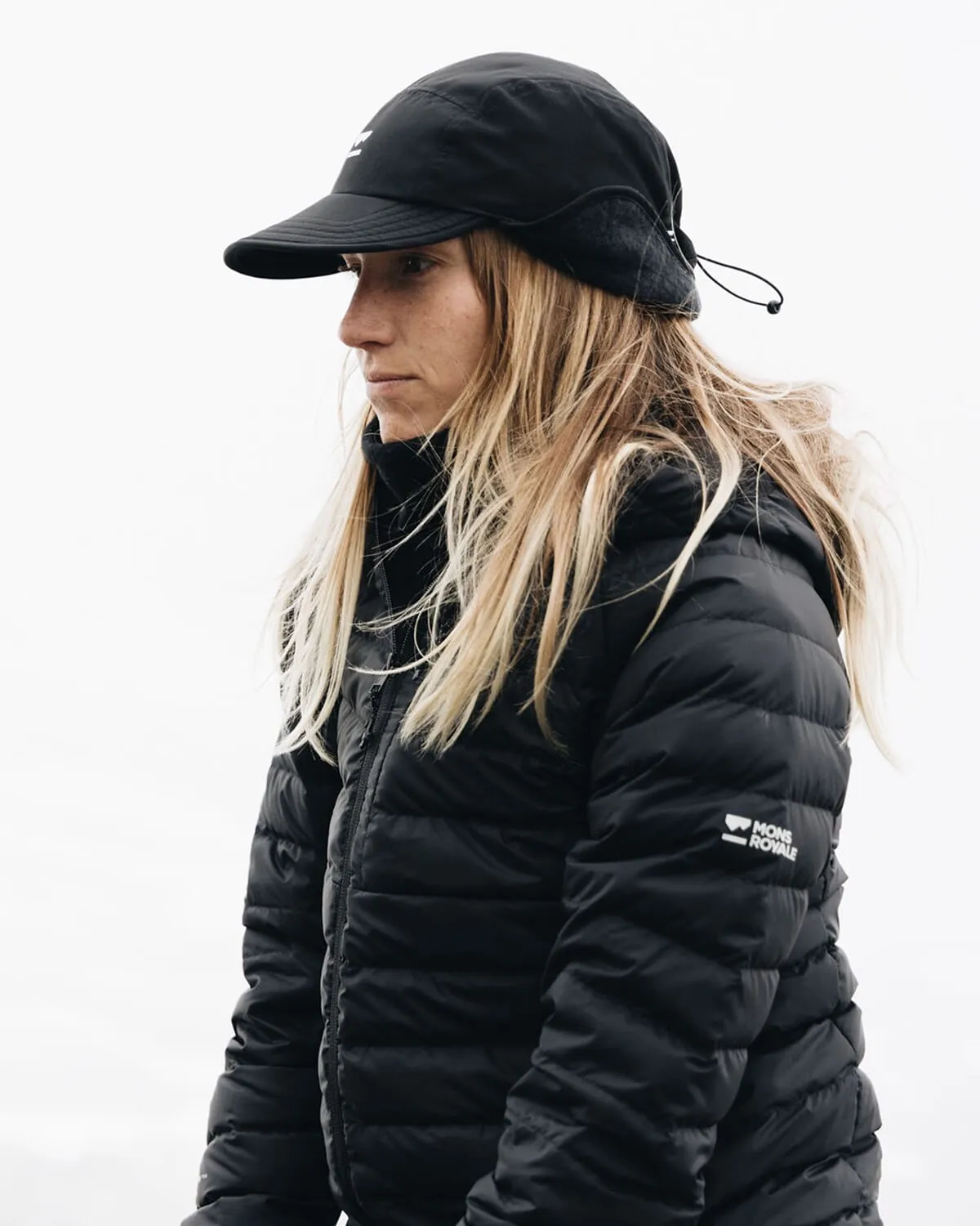 Atmos Wool x Down Insulation Hood - Black