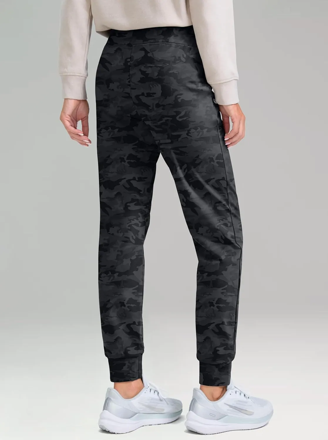 G Gradual Women's Fleece Lined Joggers High Waisted Water Resistant Thermal Hiking Pants Cold Weather Sweatpants with Pockets