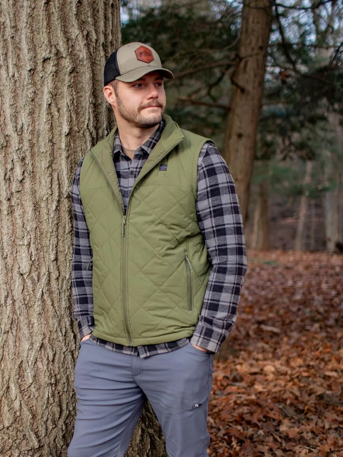 ORORO Men's Heated Quilted Vest with Battery Pack, Lightweight Quilted Heating Vest (Charger Not Included)