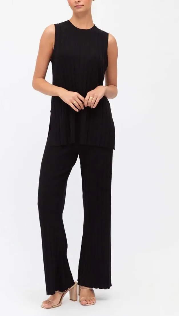 Sexy Two Pieces Knit Pants Set for Women Y2K 2Pcs Matching Set Strapless Tube Top Pleated Wide Leg Flare Pants Suit