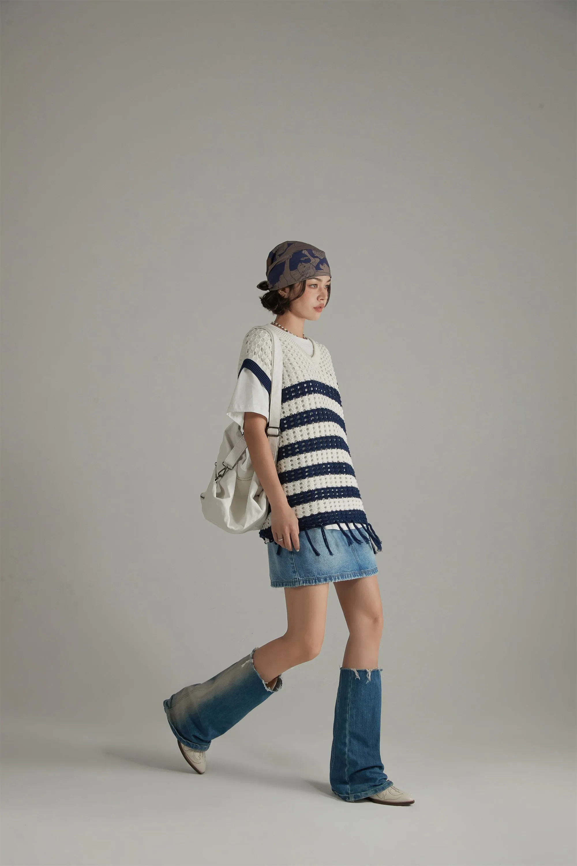 V Neck Color Contrast Stripe Knit Sweater Vest