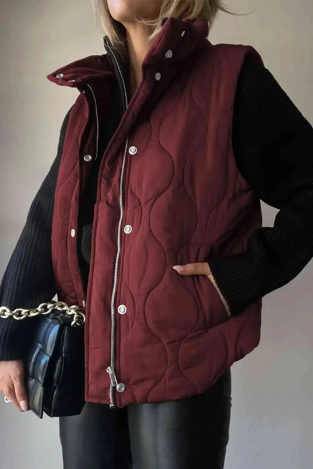 Wine Vest with collar and pockets