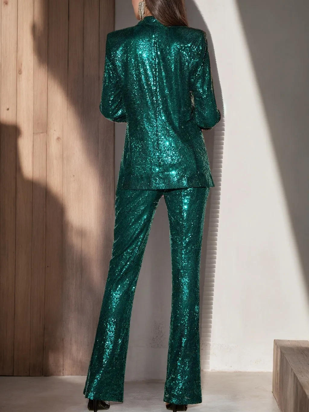 Women's Sparkly Green Notched Lapel Sequins Suits with Belt